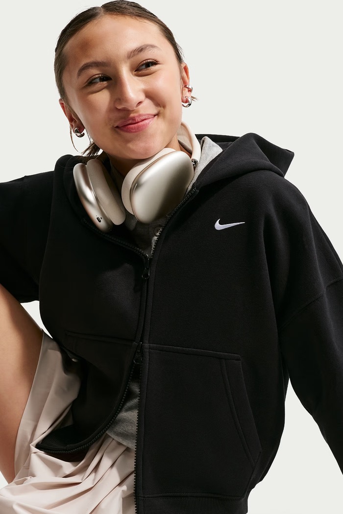 Bluza rozpinana z kapturem dziecięca z bawełną Nike Sportswear Studio Fleece Nike czarny IM4904