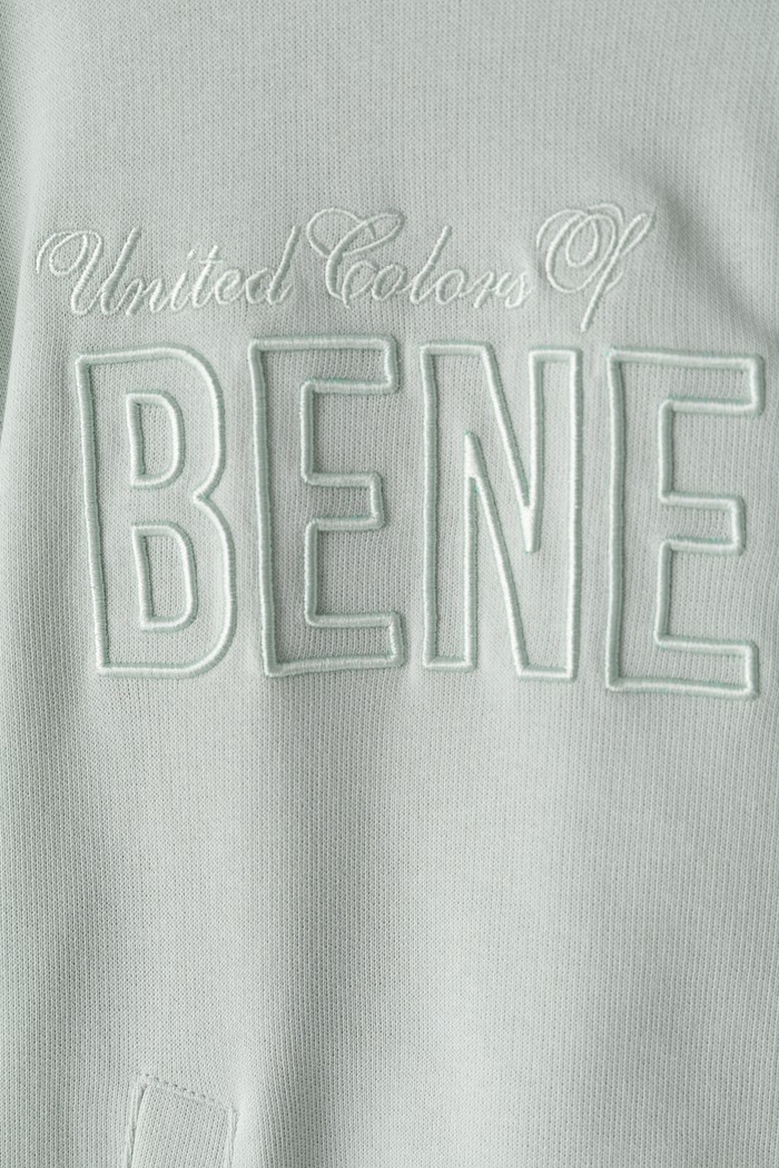 Dievča United Colors of Benetton Mikina na zips s kapucňou detská bavlnená 3J68C506D.G.Seasonal zelená