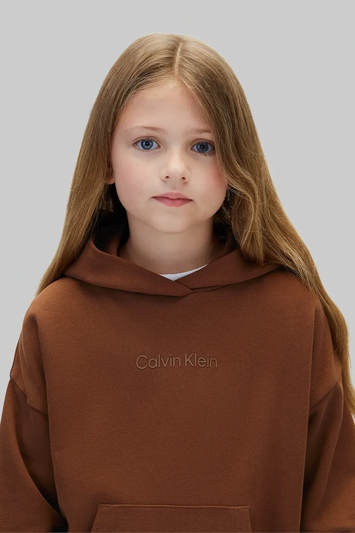 Calvin Klein Jeans Bluza z kapturem dziecięca bawełniana brązowy LVCKFJB12G.9BY2