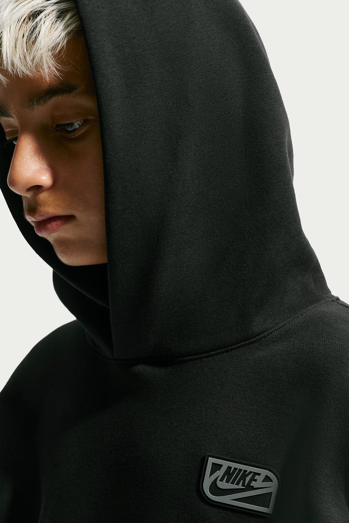 Bluza z kapturem dziecięca z bawełną Nike Sportswear Club Nike IO1684 czarny