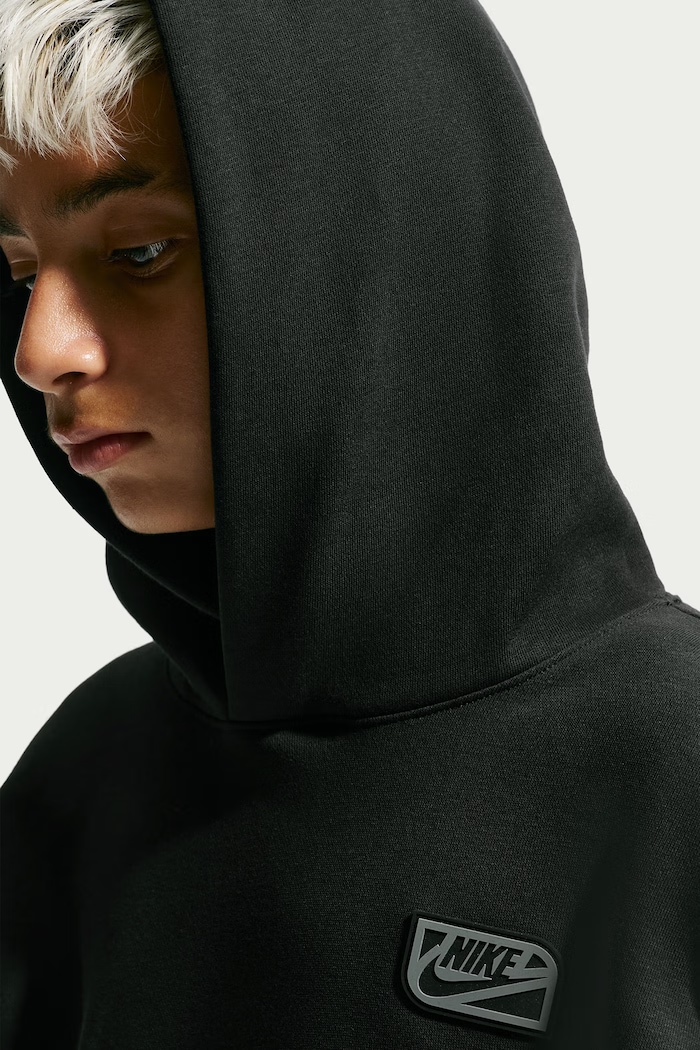 Bluza z kapturem dziecięca z bawełną Nike Sportswear Club Nike IO1684 czarny