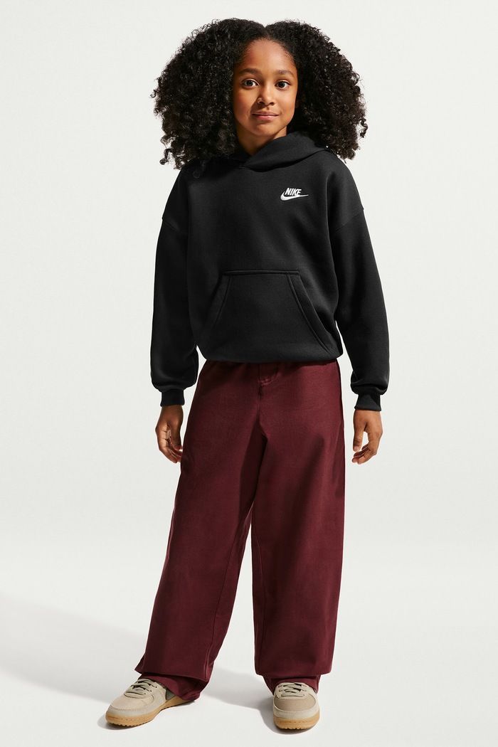 Nike Bluza z kapturem dziecięca z bawełną Nike Sportswear Club Fleece IM4935 czarny AW26