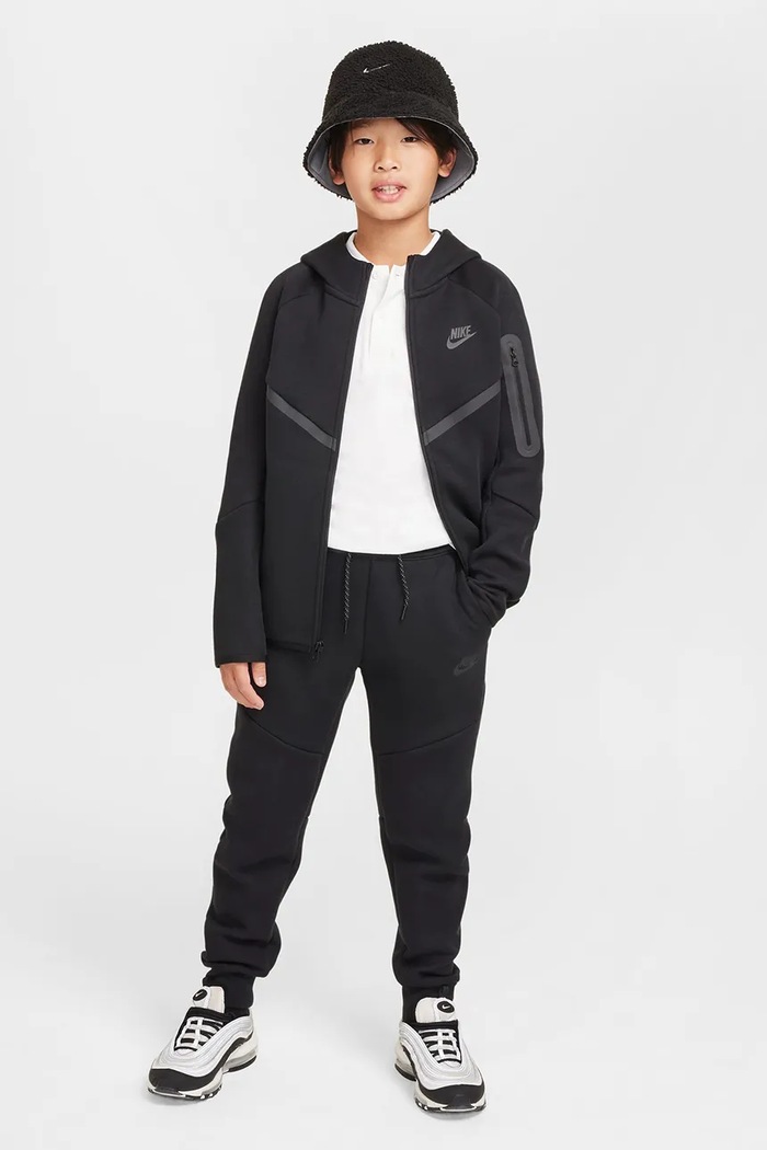 Chłopiec Nike Bluza rozpinana z kapturem dziecięca z bawełną Nike Sportswear Tech Fleece HV5867 czarny