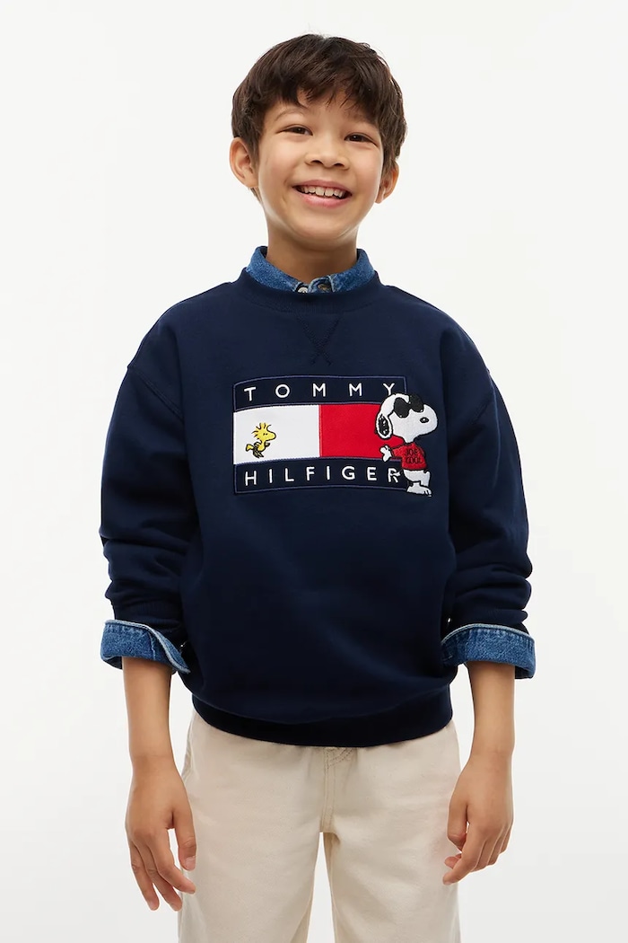 Tommy Hilfiger bluza dziecięca bawełniana KS0KS00764.128.176.9BY2 granatowy