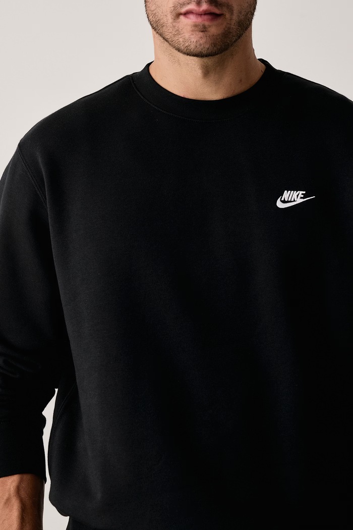 Bluza męska z bawełną Club Nike Sportswear FN3886.010 czarny
