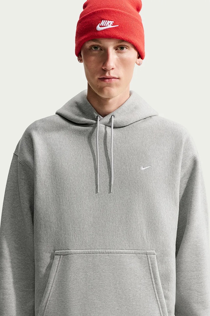 Odzież Nike Sportswear Bluza z kapturem męska z bawełną Solo Swoosh HV1082.063 szary