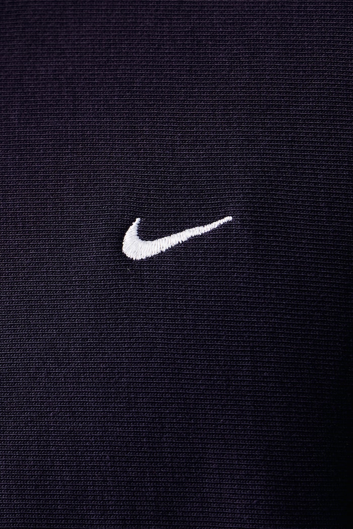 Кофта с капюшоном мужская хлопковая Solo Swoosh Nike Sportswear фиолетовой HV1082.525