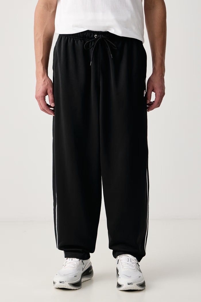 Nike Sportswear Spodnie męskie Club czarny HV1415.010