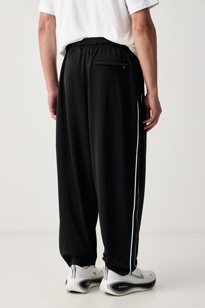 Odzież Nike Sportswear Spodnie męskie Club HV1415.010 czarny