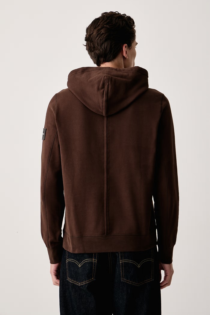 Odzież Calvin Klein Jeans Bluza z kapturem męska z bawełną LV04RJ201G brązowy