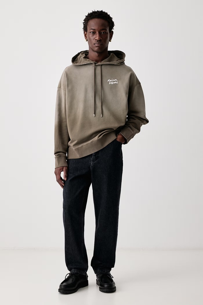 Maison Kitsuné Handwriting bluza z kapturem bawełniana męska MRMJH05KMBIT5 brązowy AW26
