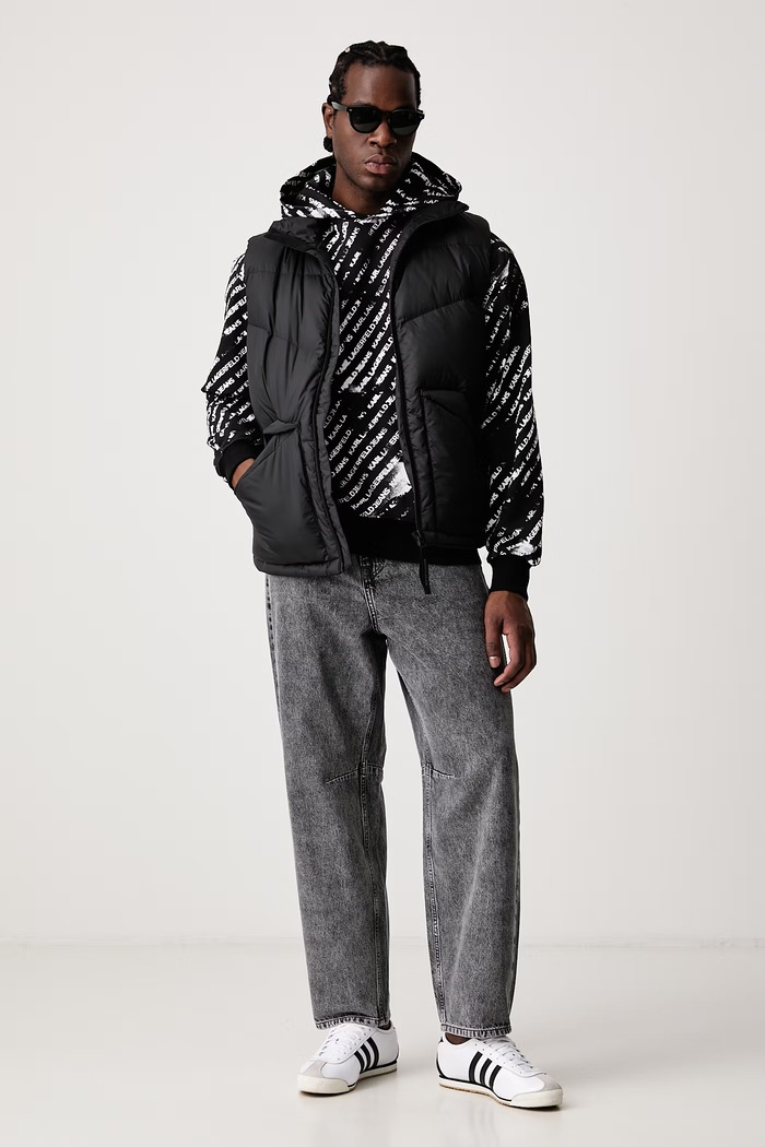 Karl Lagerfeld Jeans Mikina s kapucňou pánska bavlnená B4M20059 čierna AW26