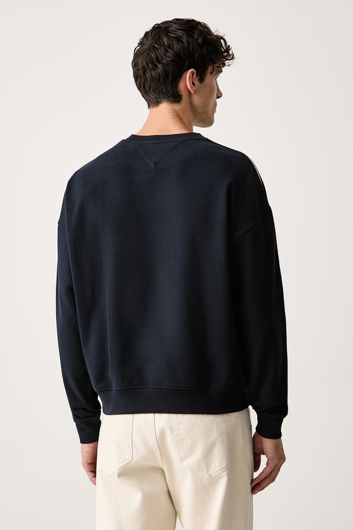 Odjeća Tommy Hilfiger dukserica loungwear za muškarce od pamuka UM0UM03943 mornarsko plava