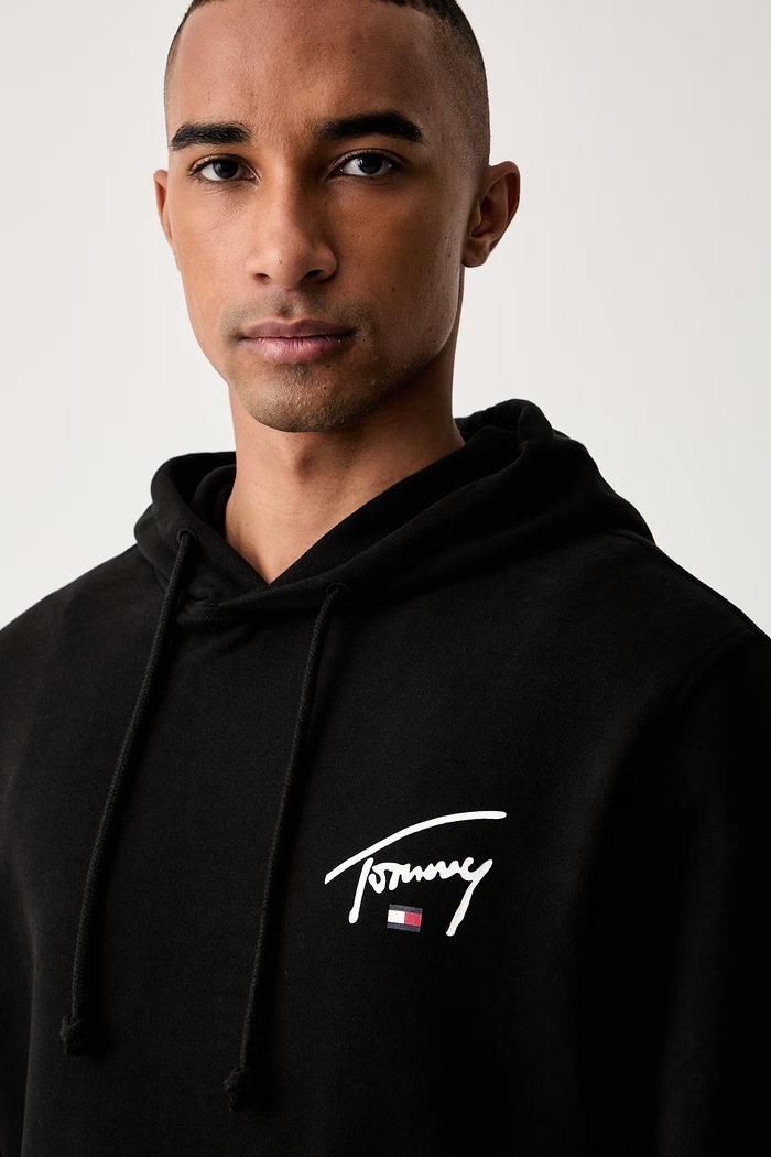Tommy Jeans dukserica sa kapuljačom za muškarce od pamuka crna DM0DM23587
