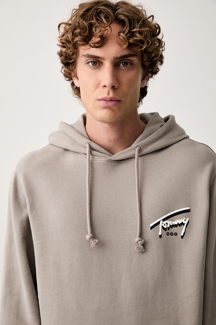 Tommy Jeans bluza męska bawełniana beżowy DM0DM23583