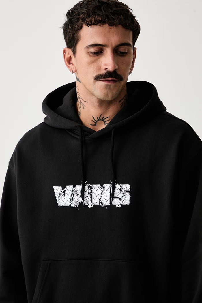Vans dukserica s kapuljačom za muškarce od pamuka crna VN0010GMBLK1