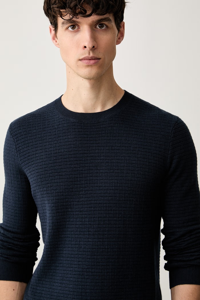Trussardi sweter męski z bawełną granatowy M0138000111N