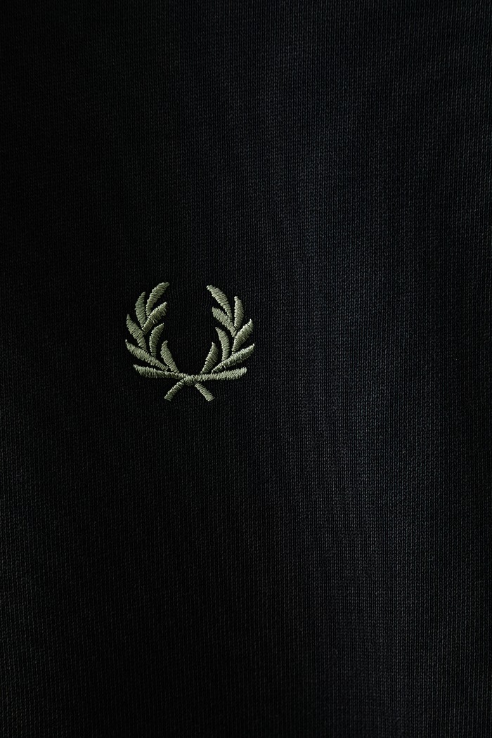 Fred Perry Bluza męska bawełniana M7535.W54