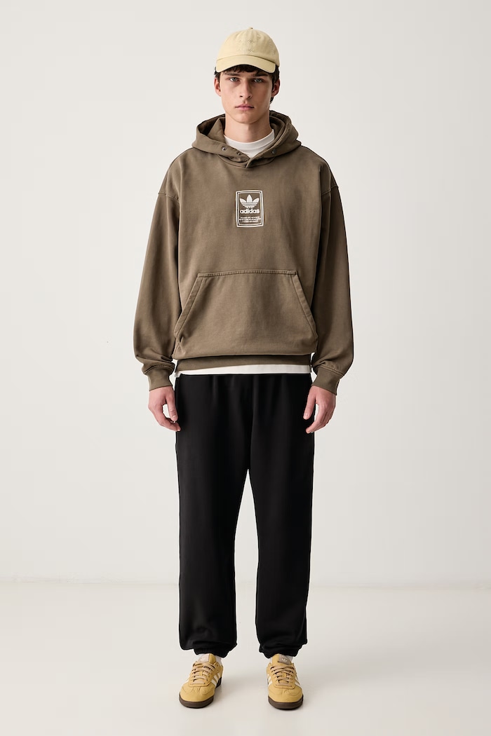 adidas Originals Dukserica sa kapuljačom za muškarce od pamuka Elevated GFX KW4403 zelena AW26