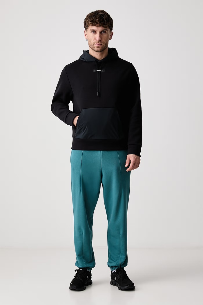 On Bluza z kapturem męska z bawełną Focus Tech 1MG30580553 czarny AW26