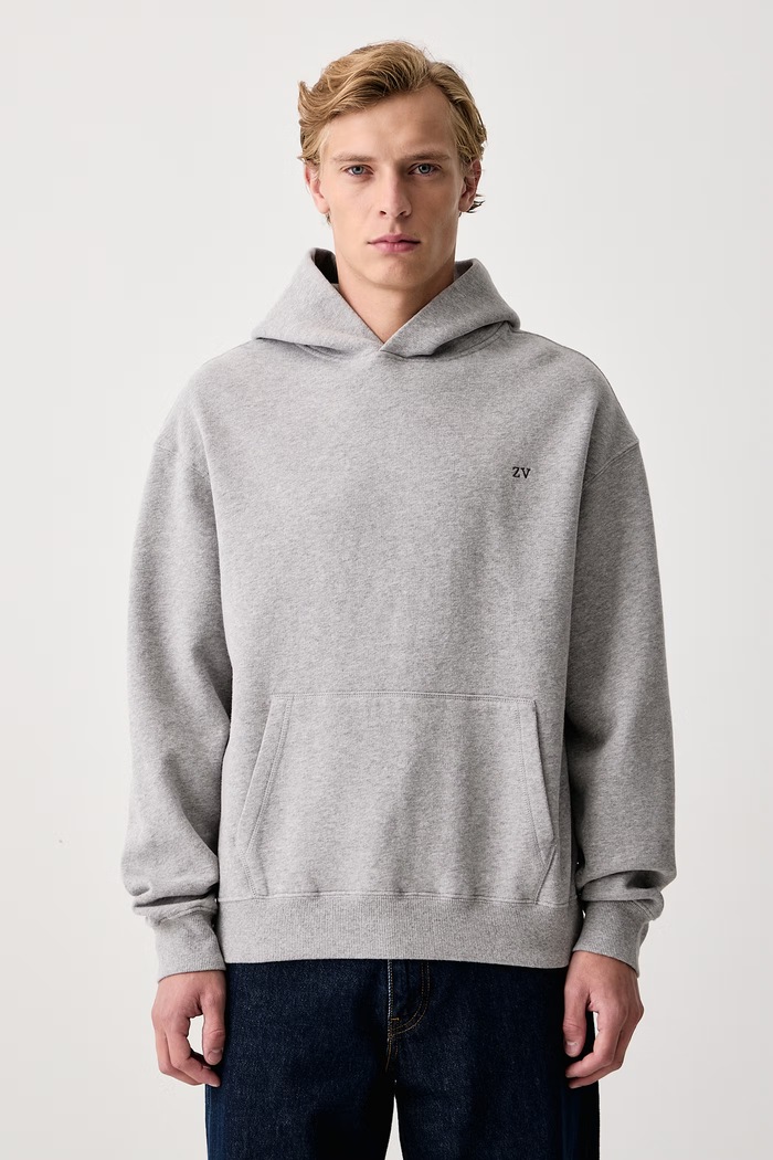 Odzież Zadig&Voltaire Bluza z kapturem męska z bawełną SWEELO JMSS01384 szary