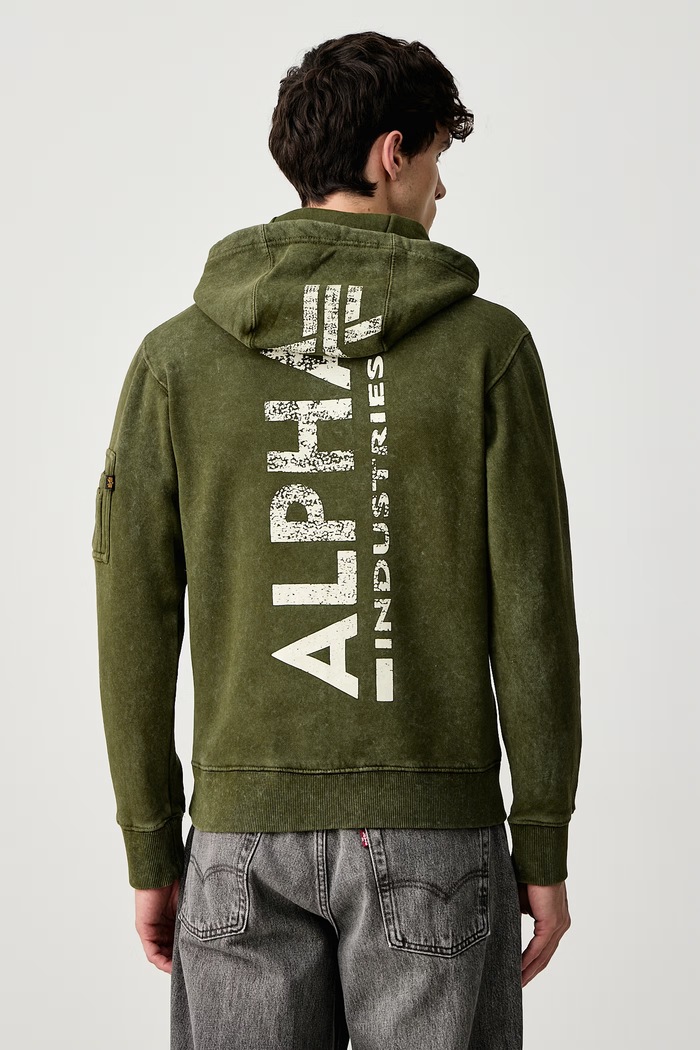 Ρούχα Alpha Industries Μπλούζα με κουκούλα ανδρική με βαμβάκι Backprint Vintage 178318V πράσινο