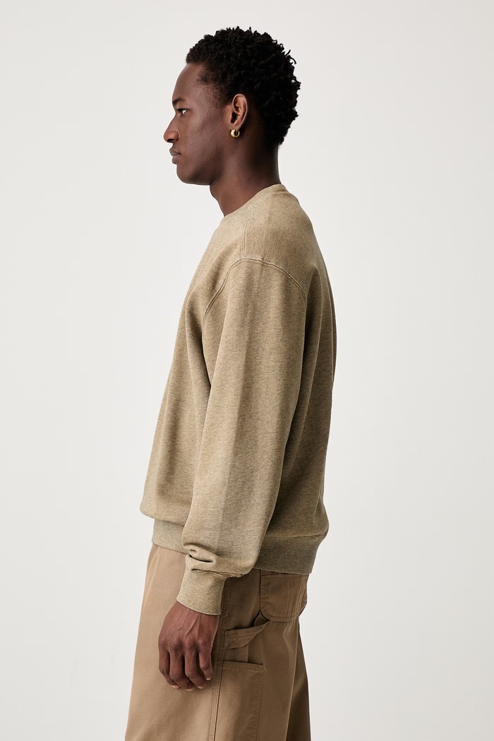 Carhartt WIP Caspian Sweat mikina bavlněná pánská I034497 hnědá AW26