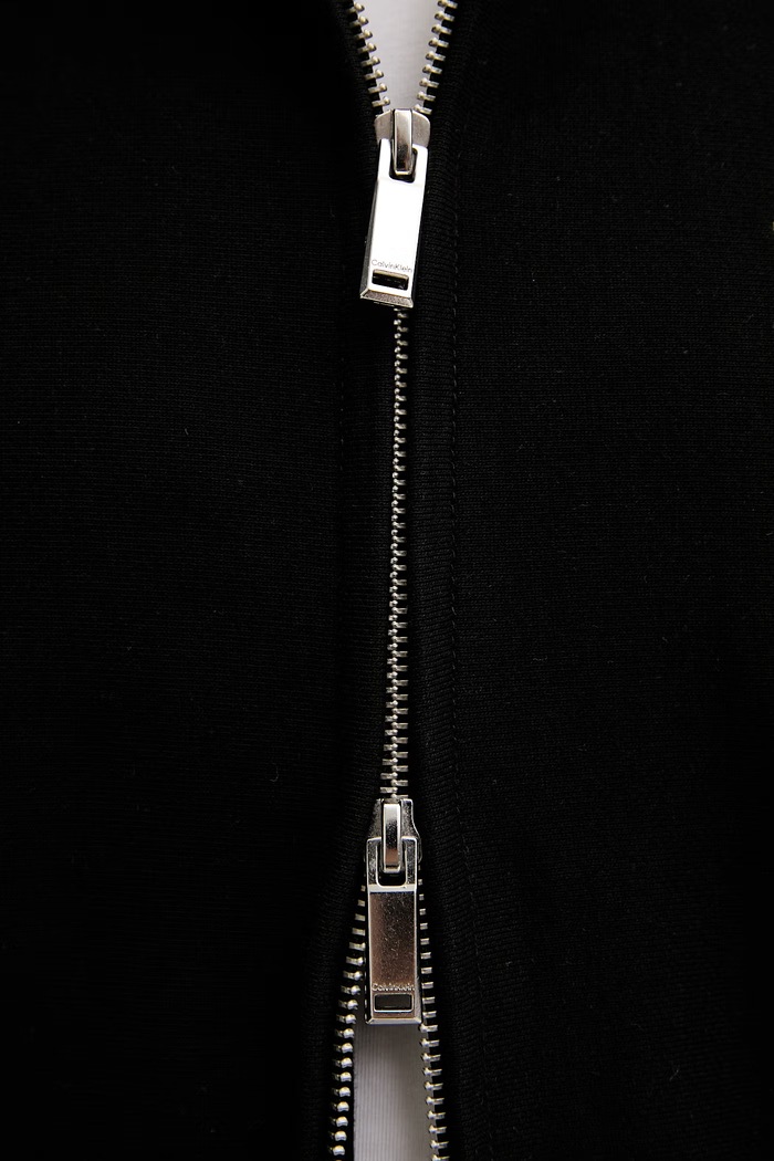 Calvin Klein Jeans mikina na zips s kapucňou pánska s bavlnou LV04RG262G čierna