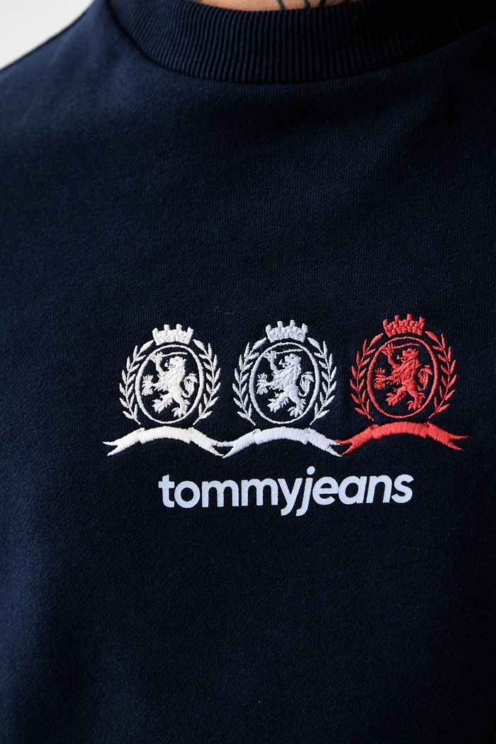 Tommy Jeans μπλούζα ανδρική βαμβακερή DM0DM23383 σκούρο μπλε