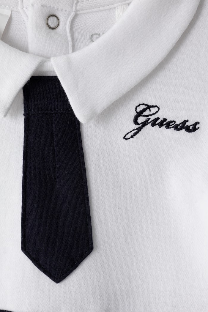 Dječaci Guess Kombinezon za bebe od pamuka P6BG05.K5982.9BY2 bijela