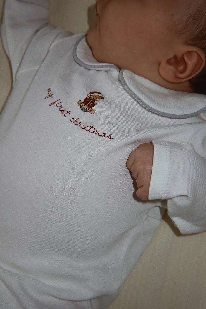 Konges Sløjd Śpiochy dziecięce bawełniane MY FIRST CHRISTMAS ONESIE GOTS KS107961.9BY2
