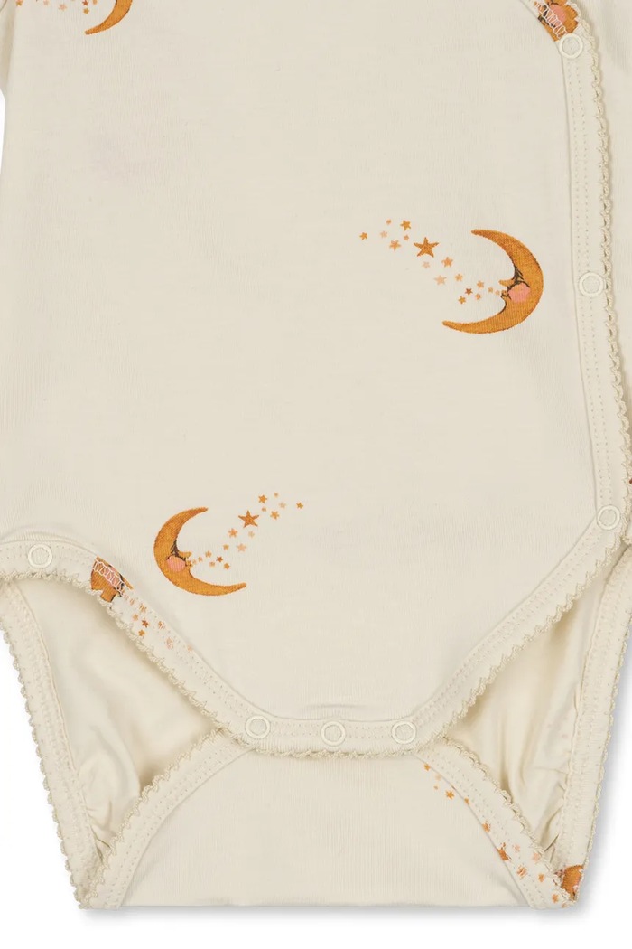Body niemowlęce bawełniane z elastanem BASIC LS NEWBORN BODY GOTS Konges Sløjd beżowy KS106381.9BY2