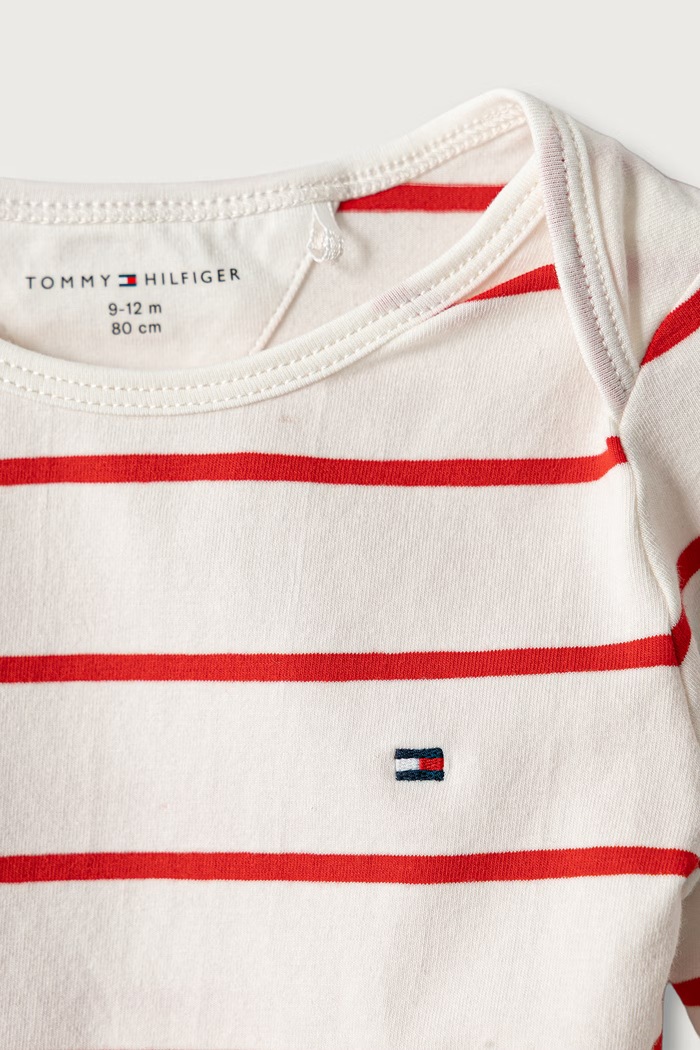 Tommy Hilfiger Pajacyk niemowlęcy bawełniany z elastanem KN0KN02317.9BY2