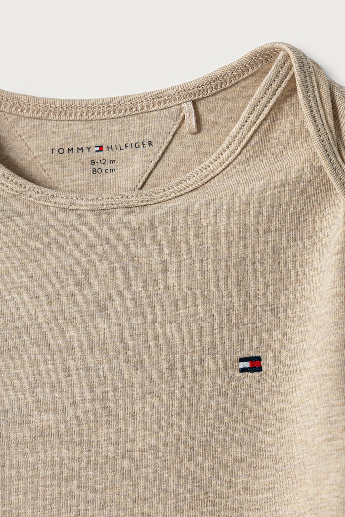 Tommy Hilfiger Pajacyk niemowlęcy bawełniany z elastanem KN0KN02317.9BY2