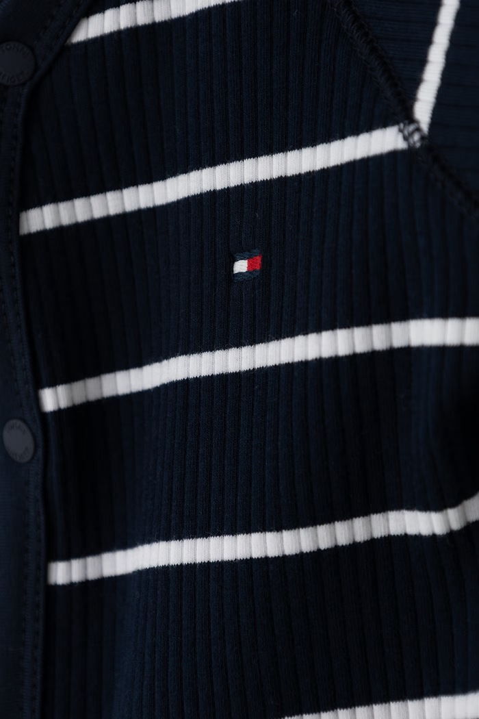 Chłopiec Tommy Hilfiger Pajacyk niemowlęcy bawełniany z elastanem KN0KN02410.9BY2 granatowy