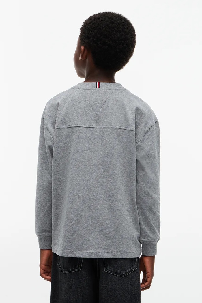 Chłopiec Tommy Hilfiger Longsleeve dziecięcy bawełniany KB0KB10642.9BY2 szary