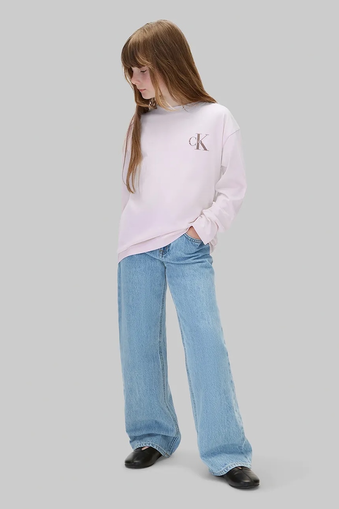 Chłopiec Calvin Klein Jeans Longsleeve dziecięcy bawełniany LVCKTJA17U.104.116.9BY2 fioletowy