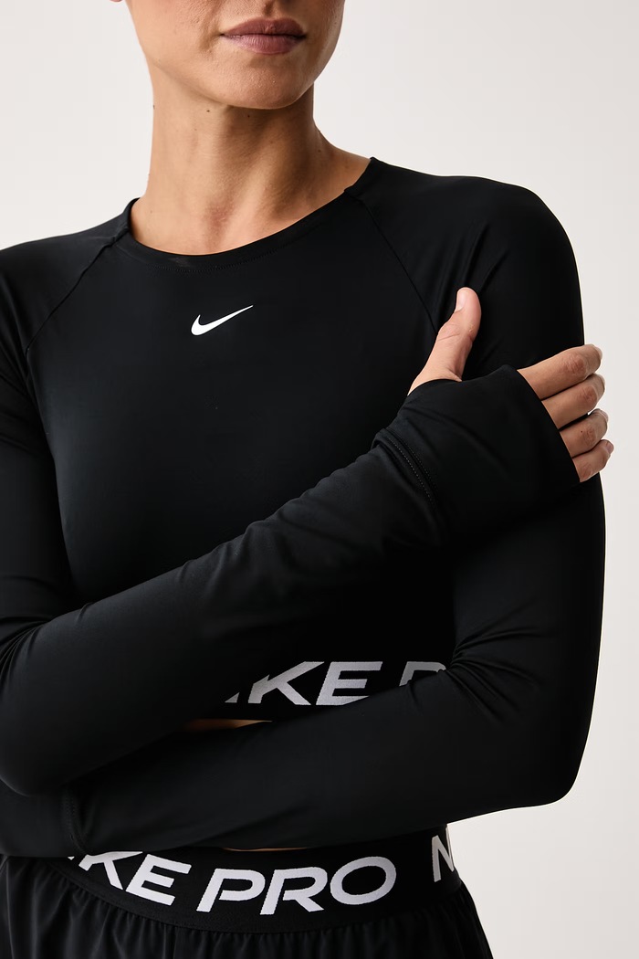 Longsleeve treningowy damski Nike Pro Dri-FIT Nike FV5484.010 czarny