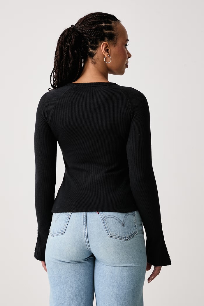 Oblačila Guess Jeans Majica z dolgimi rokavi ženska W6BP10.K5533 črna