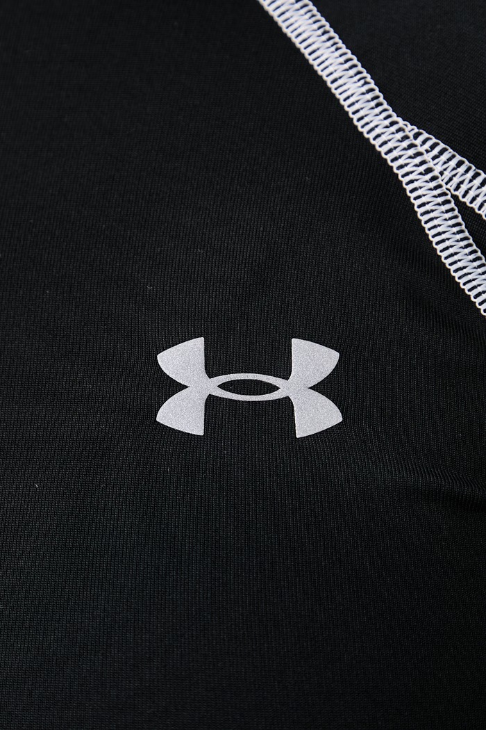 Longsleeve treningowy damski ColdGear Under Armour czarny 6015174