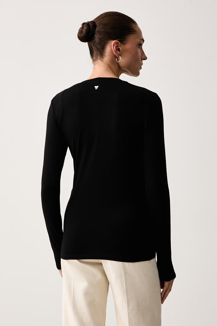 Odzież Weekend Max Mara Longsleeve damski z wiskozą WKDMULTIE 2625946032600 czarny