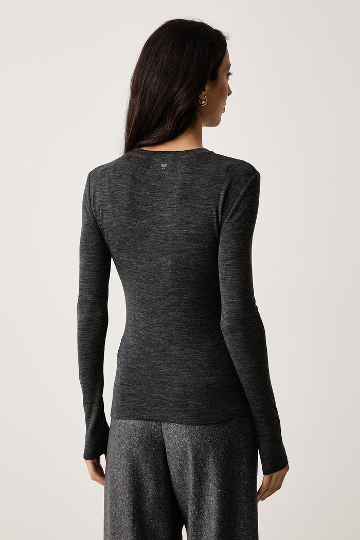 Odzież Weekend Max Mara Longsleeve damski z wełną WKDPATTO 2625946022600 szary