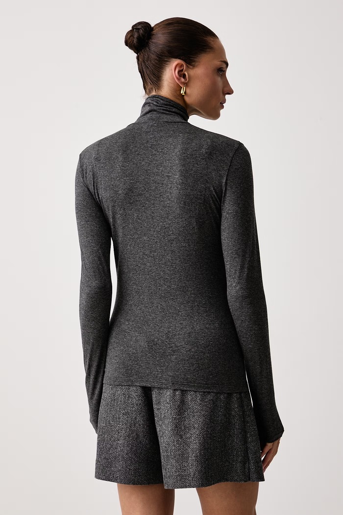 Odzież Weekend Max Mara Longsleeve damski z wiskozą WKDMULTIF 2625946012600 szary