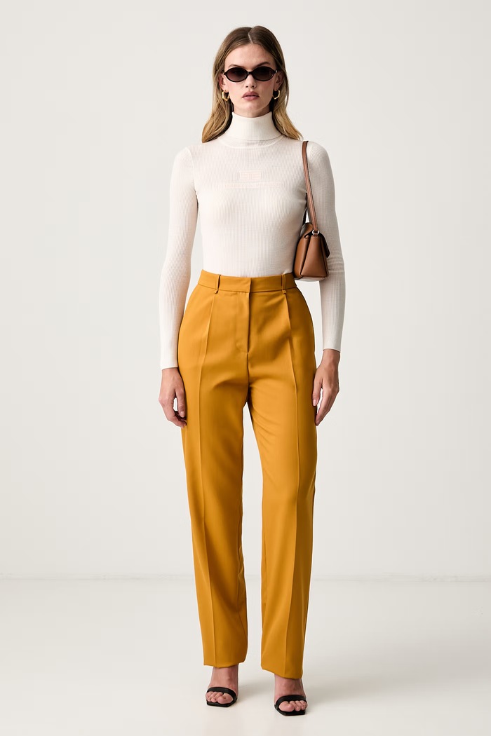 Elisabetta Franchi sweter damski wełniany MK18B66E2 beżowy AW26