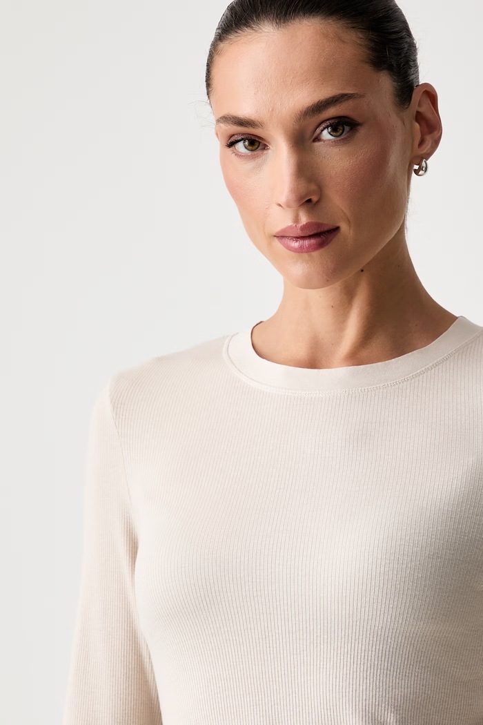 Marc O'Polo longsleeve damski z lyocellem beżowy 5000012500