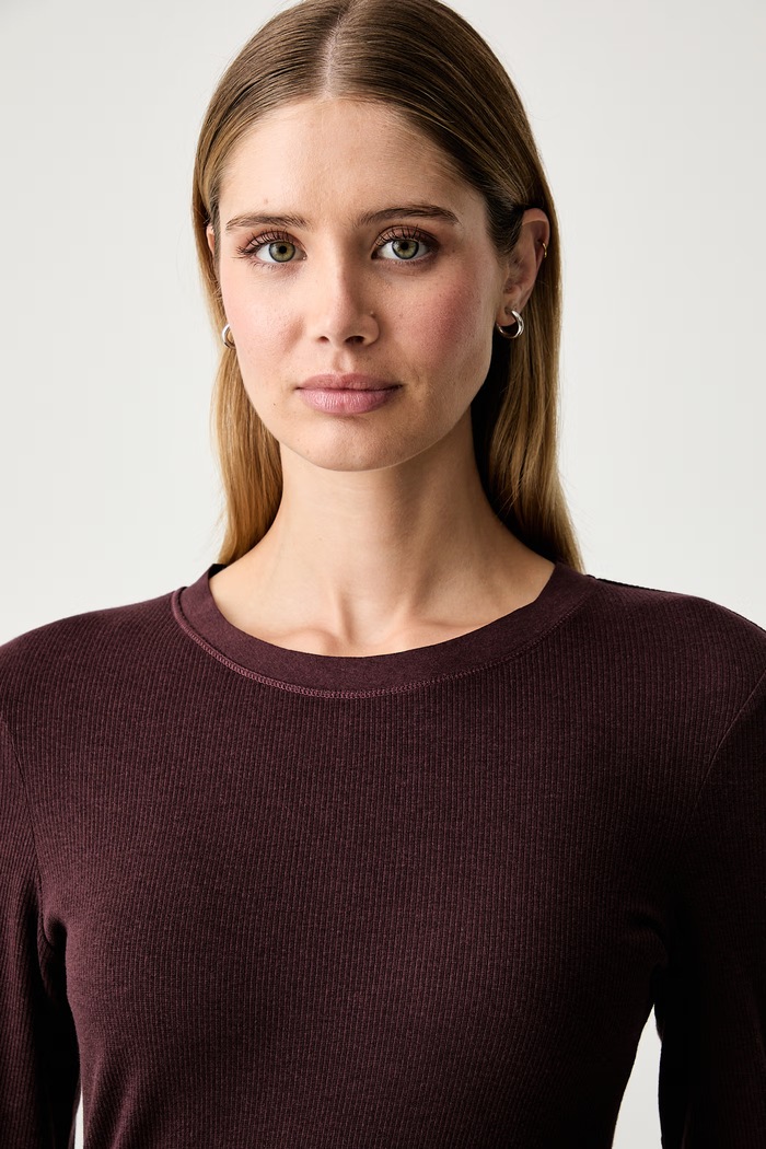 Marc O'Polo longsleeve damski z lyocellem bordowy 5000012500
