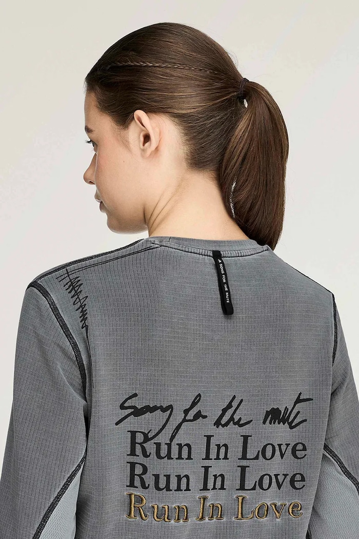 Longsleeve damski z lyocellem Adidas Running x Song For The Mute adidas Originals KY3103 szary