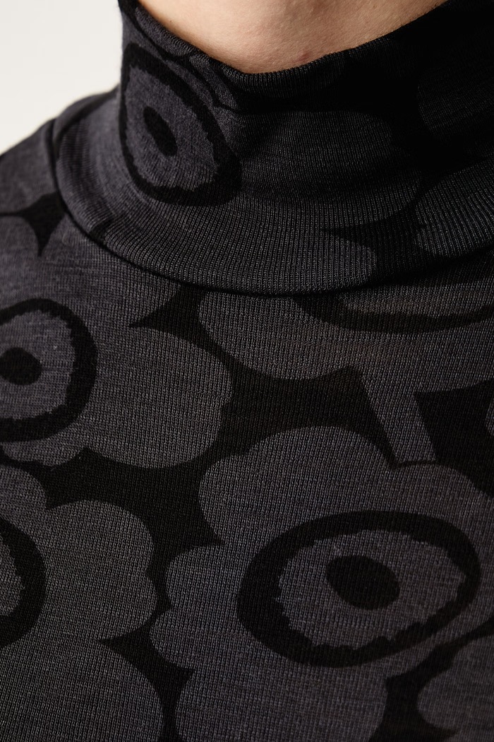 Majica dugih rukava za žene od vune Marimekko crna 096151