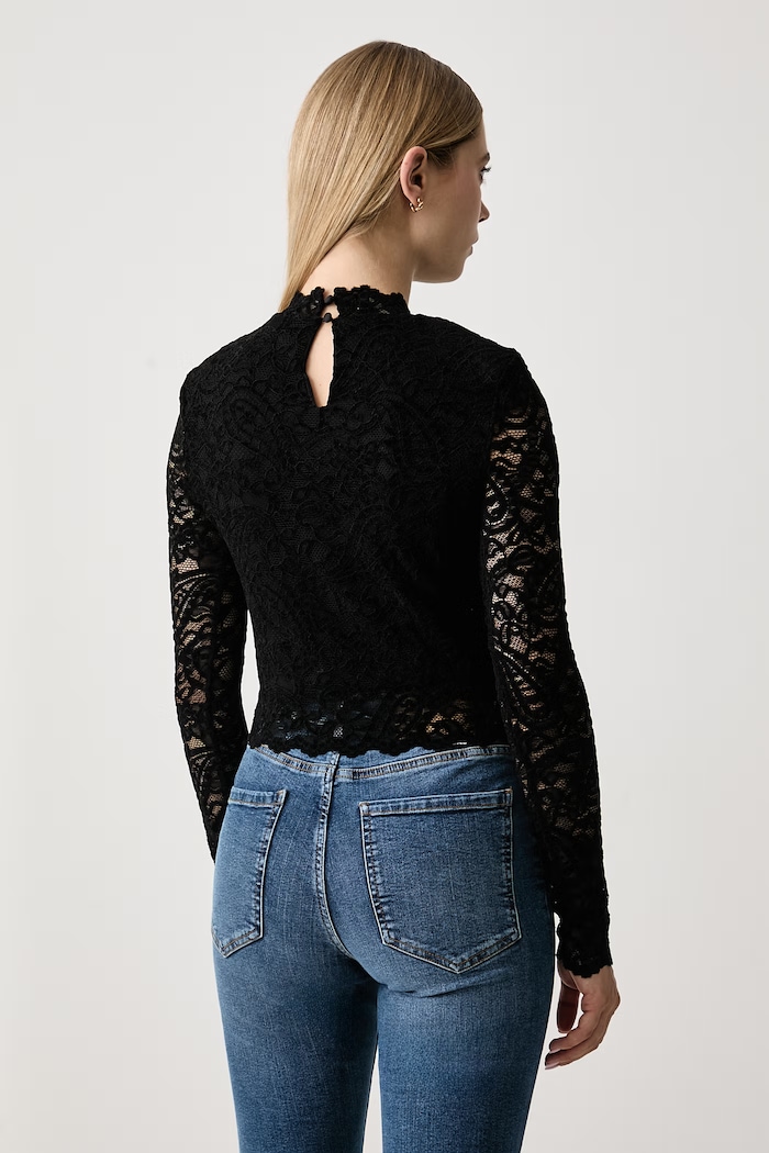 Abbigliamento Guess Camicetta da donna in pizzo DESIREE W6BP30.K6382 nero