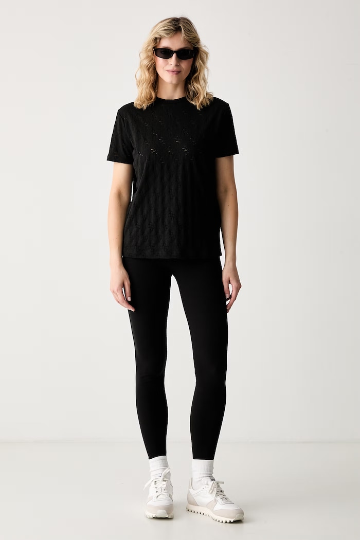 Guess T-shirt γυναικείο V6YI19.K4321 μαύρο AW26